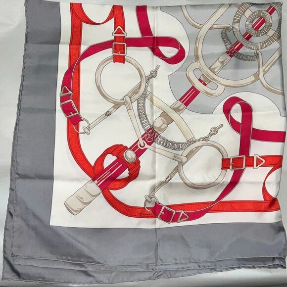 HERMES Carre "Eperon d’or" Silk Gray White Red 100% Silk Scarf 90cm Square - Picture 11 of 16